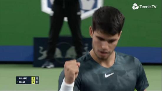 力都在比赛 力都在比赛