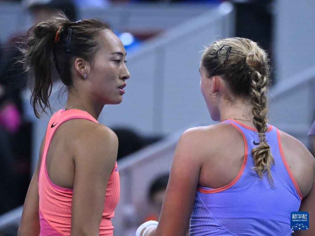 场上还是管 场上还是管