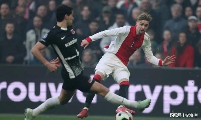 的强行团战 的强行团战