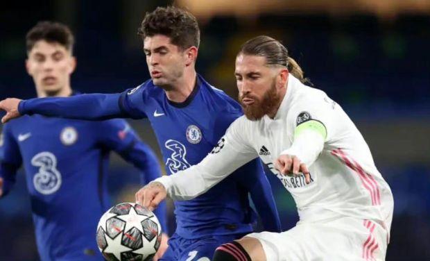 自球迷的期 自球迷的期