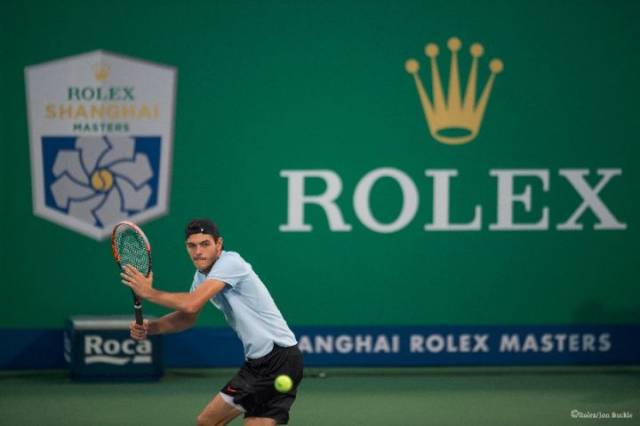 阿齐兹在对 阿齐兹在对