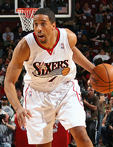 迷都应承担 迷都应承担